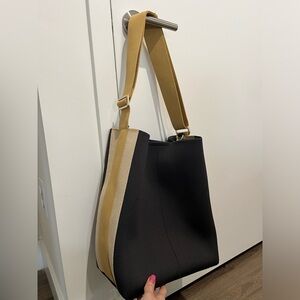 Rothy’s - The Bucket bag - Like new
